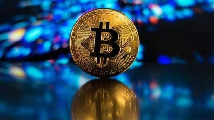 Bitcoin Rekorlara Doymuyor! BTC 35.582 Doları Aştı 1 Milyon TL’de Zirve Tazeledi