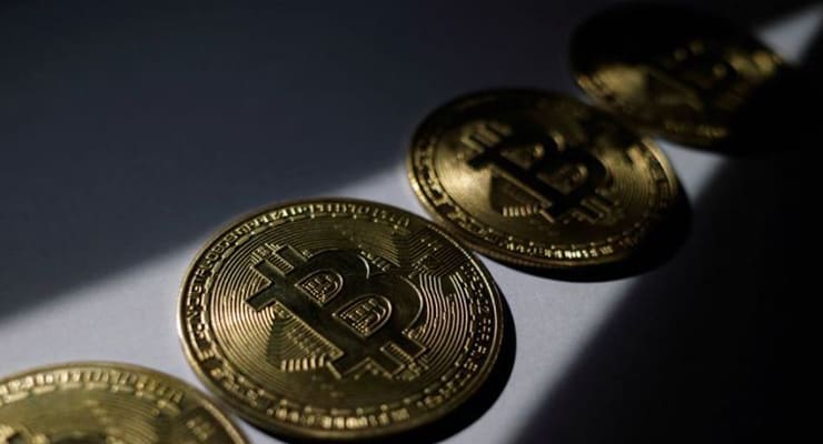 Bitcoin ve Altcoinler Neden Yükseliyor? BTC 55.000 Dolar Sınırında