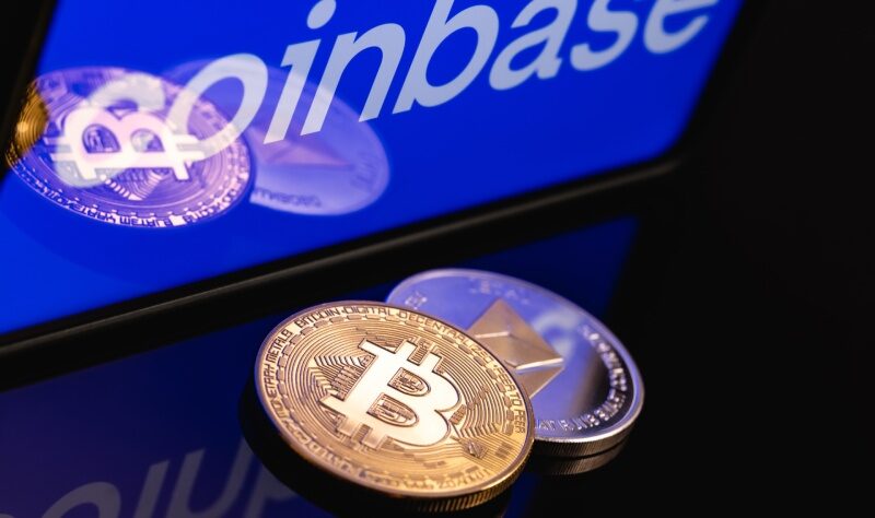 Coinbase bugün 950 kişiyi işten çıkarıyor: Yeniden yapılanma açıklaması