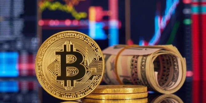 Bitcoin’e FED dopingi! BTC bu yıl ilk kez 41 bin doları aşarken ons altın rekora koşuyor… Yükseliş nedenini ise o isim açıkladı